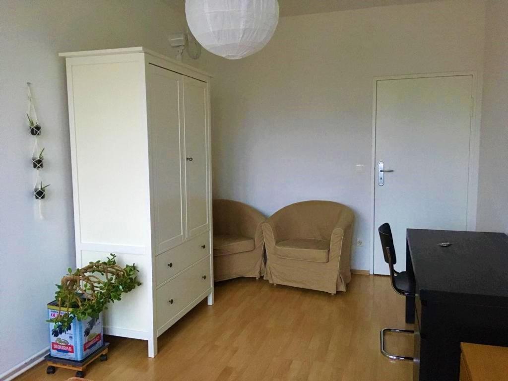 Private Room In The Centre Of Берлін Екстер'єр фото